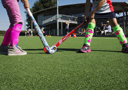 Césped de hockey