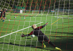 Césped multideportivo